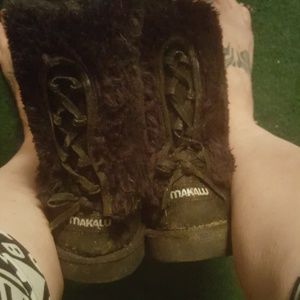Women's snow boots